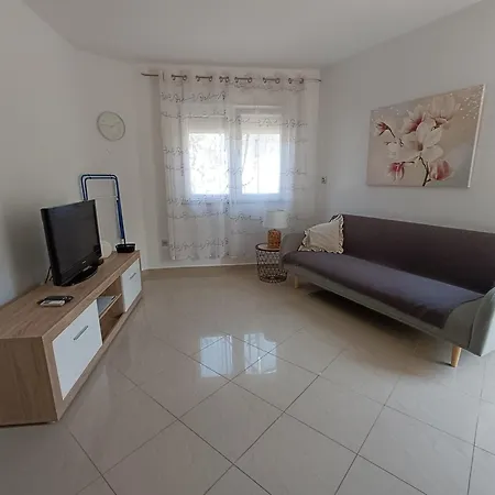 Kricin Apartament *