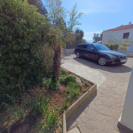 Apartament Kricin *